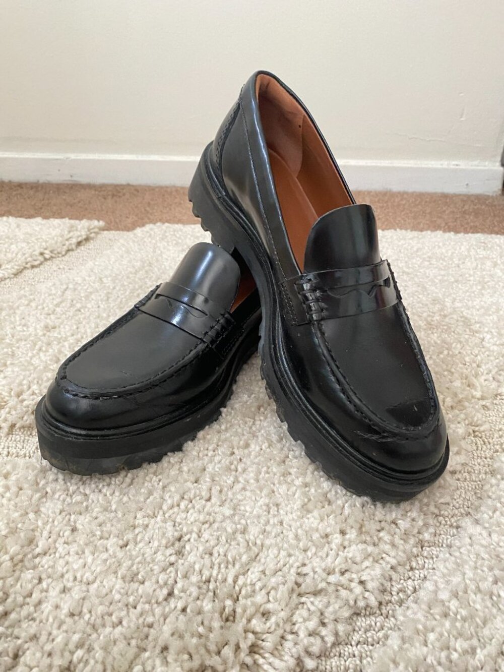 Reformation Agathea Chunky Loafer - Picture 2 of 12